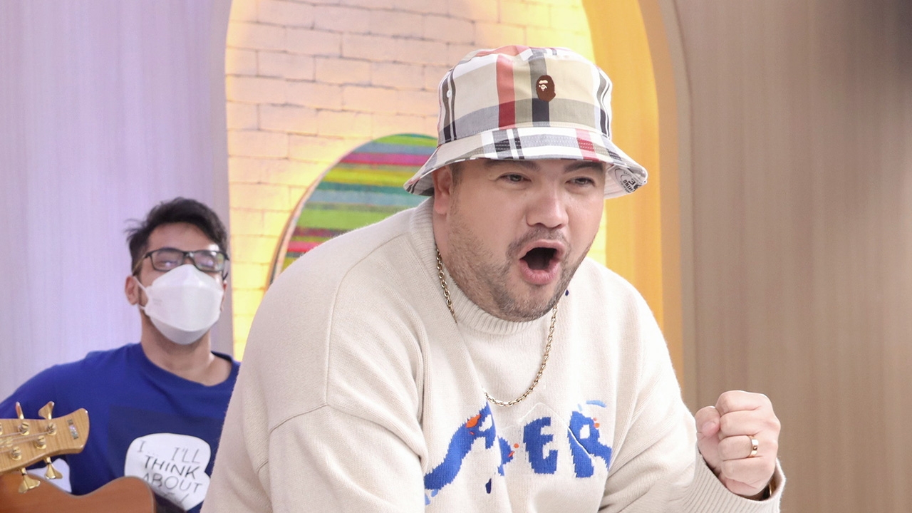 พ่อหมี “โอ๊ต ปราโมทย์” ลับฝีปาก “แม่คิ้ม” เปิดใจมุมมองความรัก