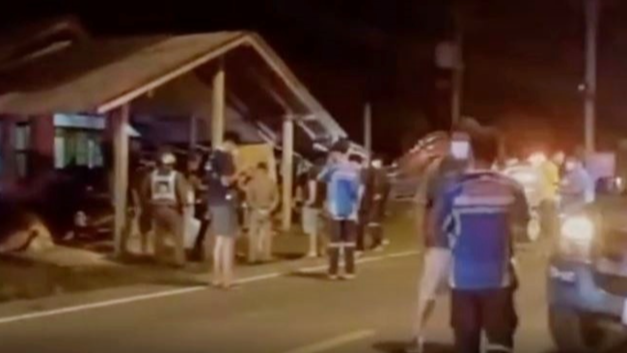 บุกชาร์จลูกป่วยจิต อาละวาดทำร้ายพ่อแม่ เผยแอบเสพยาบ้า-เมาคลั่งบ่อย