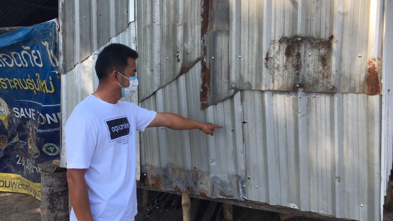 คนร้ายบุกยิงหนุ่มชาวนาที่พนัสนิคม 9 นัด เจ็บสาหัส ตร.มุ่งปมล้างแค้น-ยา