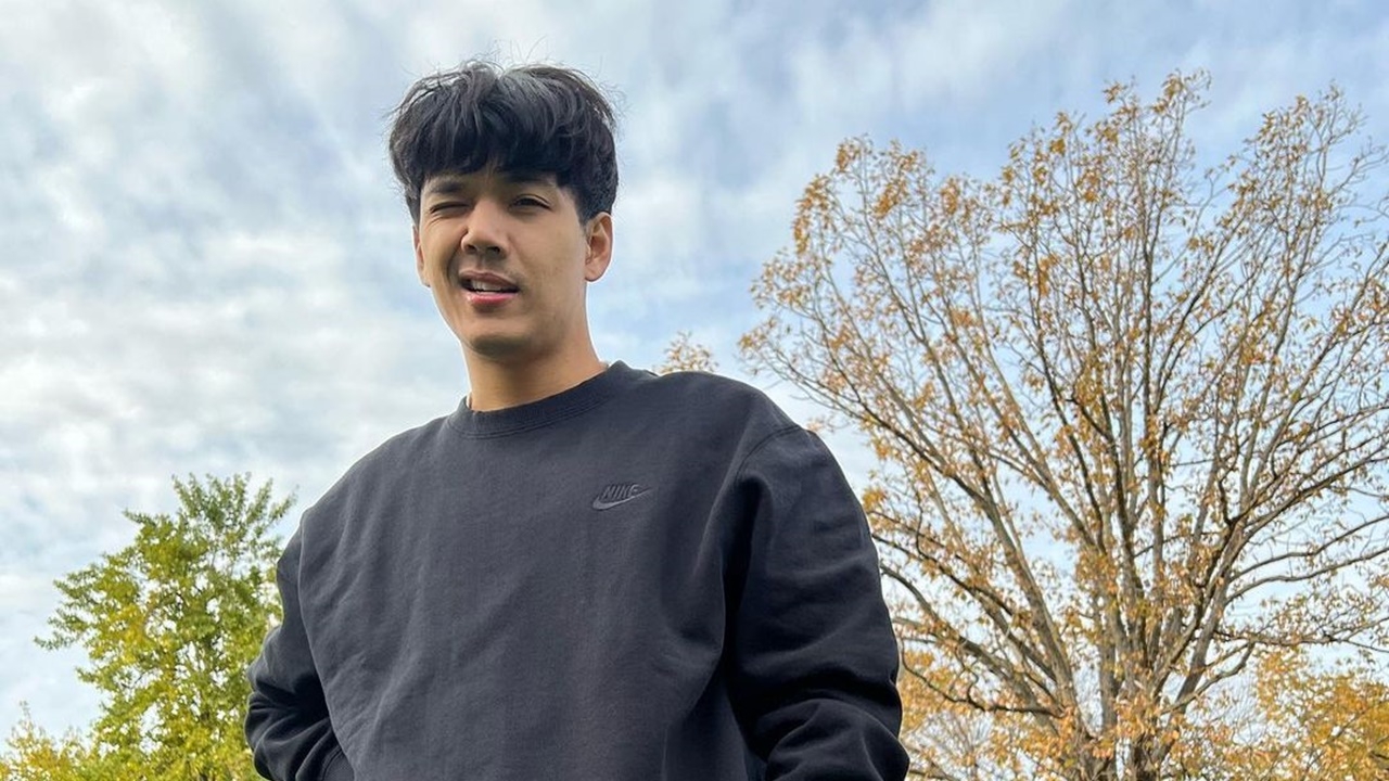 นิกกี้ กวนจัดจนถูกดารารุ่นพี่ต่อย ต๊อก ศุภกร ตะโกนเชียร์ ซัดให้นิ่ง