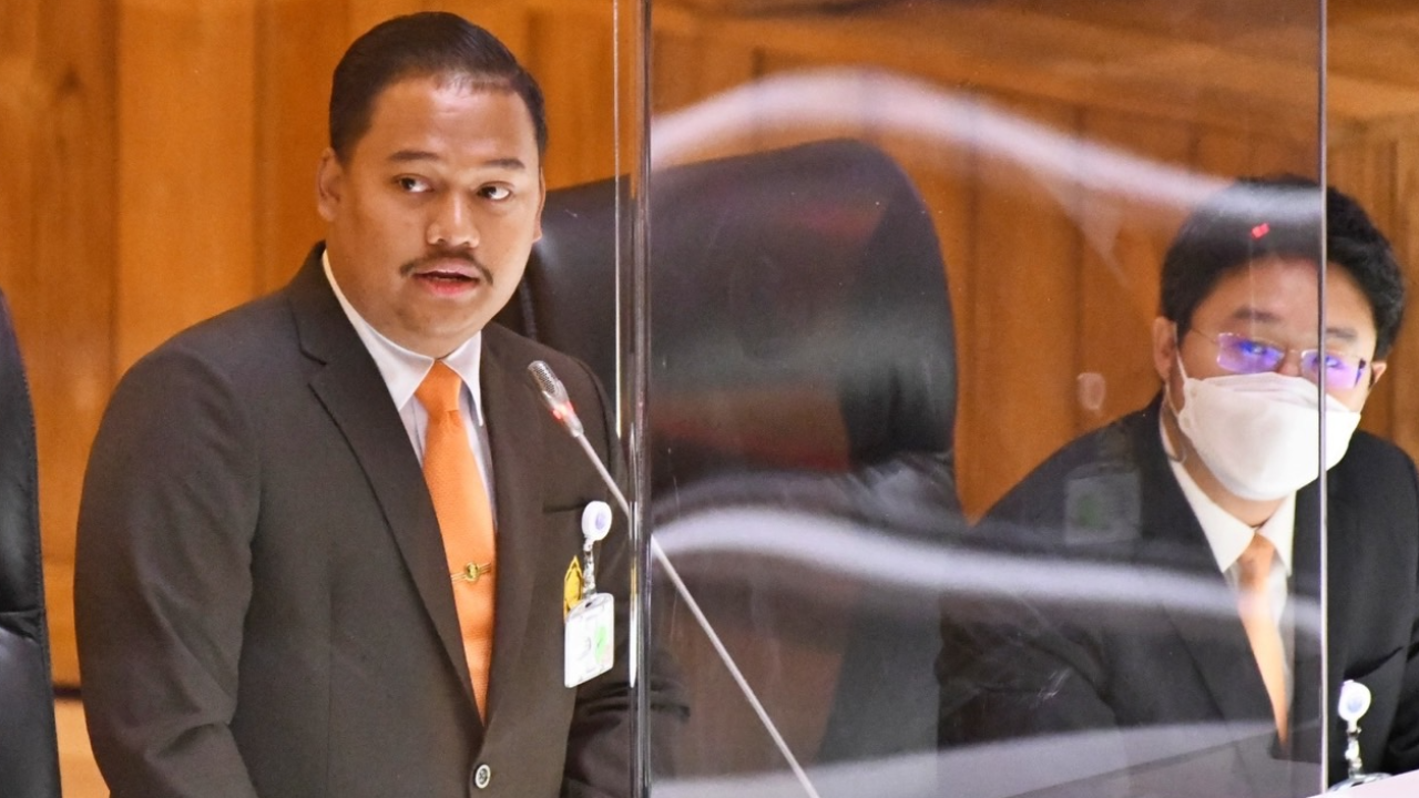  ก้าวไกล แฉ "ขุดคลองไทย" ทำพิษ ถาม "เพื่อไทย" เป็นองค์ประชุม ก.ม.ค้างสภา