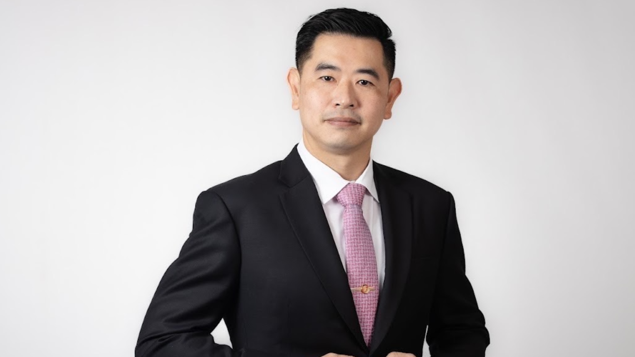 เพื่อไทย ชี้ บัตรคนจนเพิ่มเป็น 20 ล้านใบ ยิ่งตอกย้ำ "ประยุทธ์" ล้มเหลว
