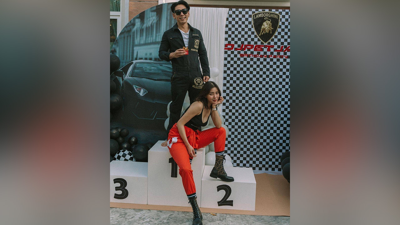 นิวเคลียร์ โพสต์ภาพคู่ เพชรจ้า อวยพรวันเกิดอดีตสามีในฐานะเพื่อนรัก