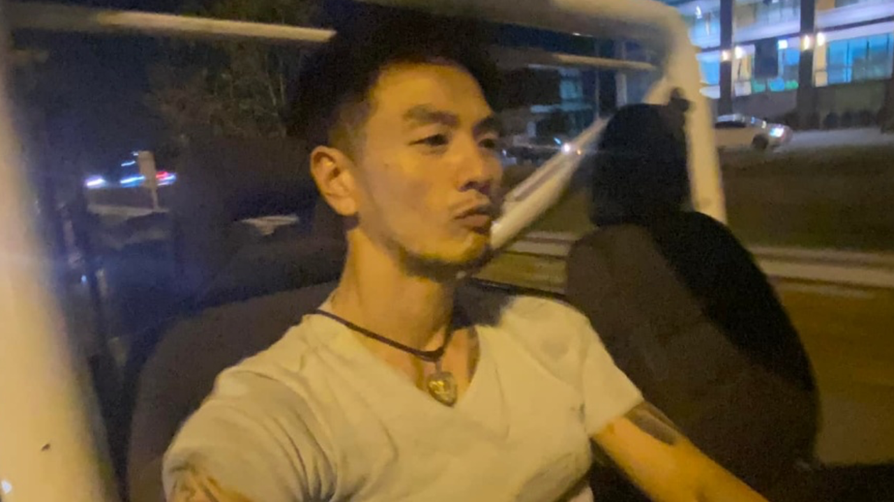 บีม ศรัณยู โดนวิจารณ์หนัก เรื่องขับรถกินใบกระท่อม 