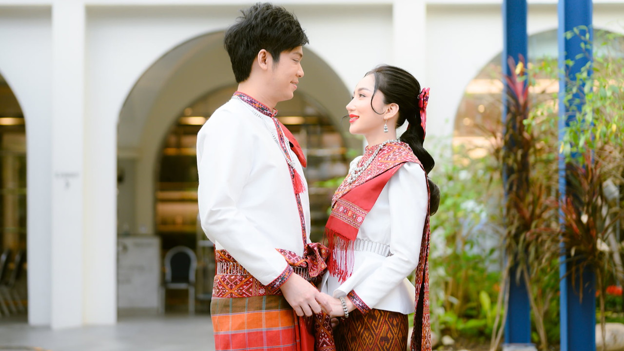 ดอดจ์ มุขพล อดีตนักร้อง RS แต่งงานแล้วที่อุดรธานี 