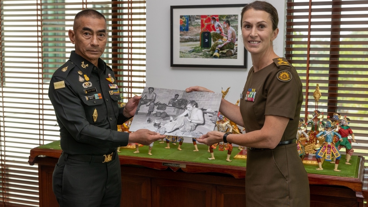 "บิ๊กแก้ว" เยือนออสเตรเลีย เยี่ยมชม ร.ร.นายร้อยทหารบก Duntroon