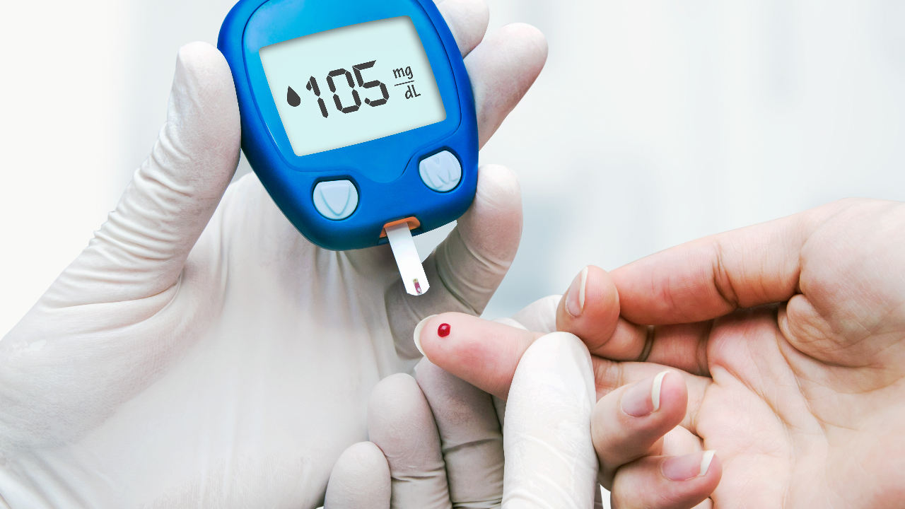 เบาหวาน ความดัน ไขมันในเลือดสูง สัญญาณเตือนโรคร้ายจากค่าสุขภาพ