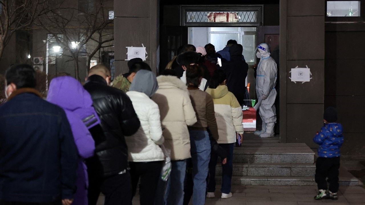 จีนติดโควิดพุ่ง สั่งล็อกดาวน์เมืองฉางชุน ห้ามคน 9 ล้านออกจากบ้าน