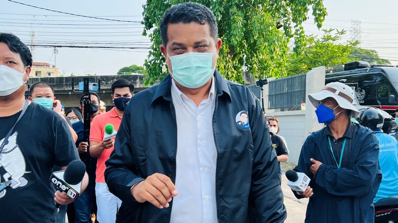 ทนายยันแม่ตัดสินใจอายัดศพแตงโมเอง รอทำเรื่องส่งชันสูตร เลื่อนวันฌาปนกิจ 