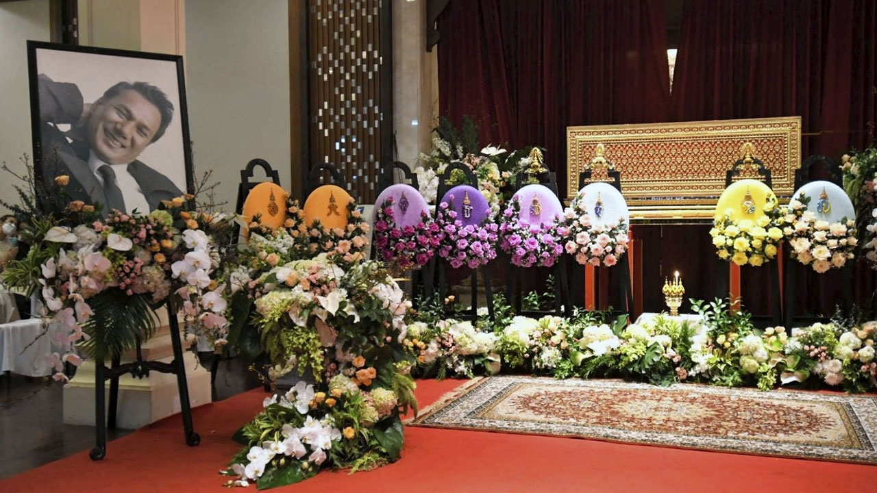 พระราชทาน พวงมาลา “นํ้าหลวง-หีบก้านแย่ง” สร้างพิพิธภัณฑ์สรพงศ์