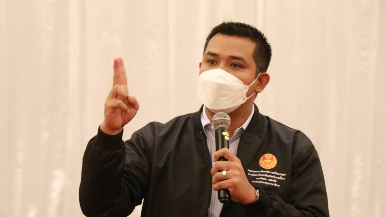 รองเลขาธิการ ปชป. ไม่สนผลโพล เชื่อภาพลักษณ์พรรคฯ คนยังหนุน "เอ้-สุชัชวีร์"