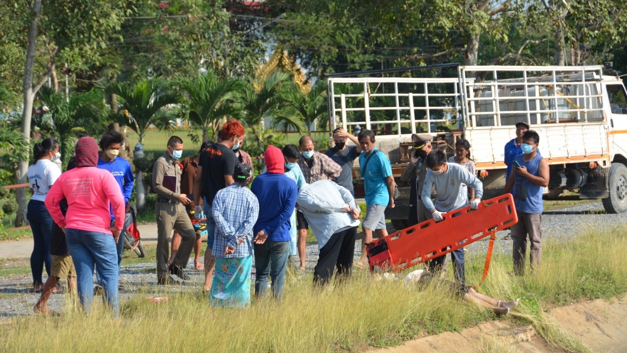 สลด เจ๊ปลาเป็ดพะโล้ หายร่วมคืน ก่อนเป็นศพลอยในคลอง สามีคาดเมาตกน้ำ