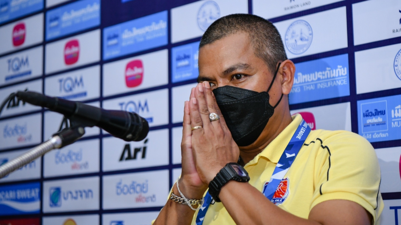 ลาแล้วแก้วตา "โค้ชอู๊ด" ตัดสินใจลาออก รับผิดชอบผลงานบู่-เผยชื่อกุนซือชั่วคราว