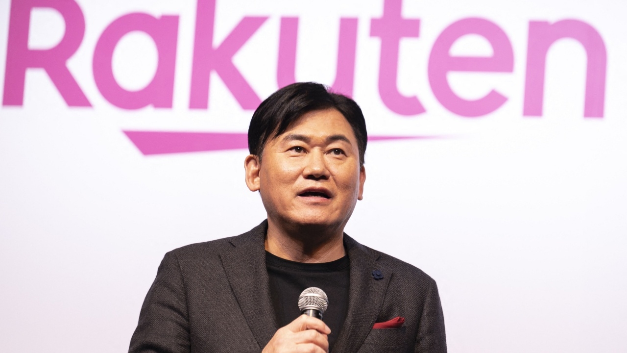 มหาเศรษฐีญี่ปุ่นใจป้ำ ทุ่มเงินบริจาคเกือบ 300 ล้านบาท หนุนยูเครน