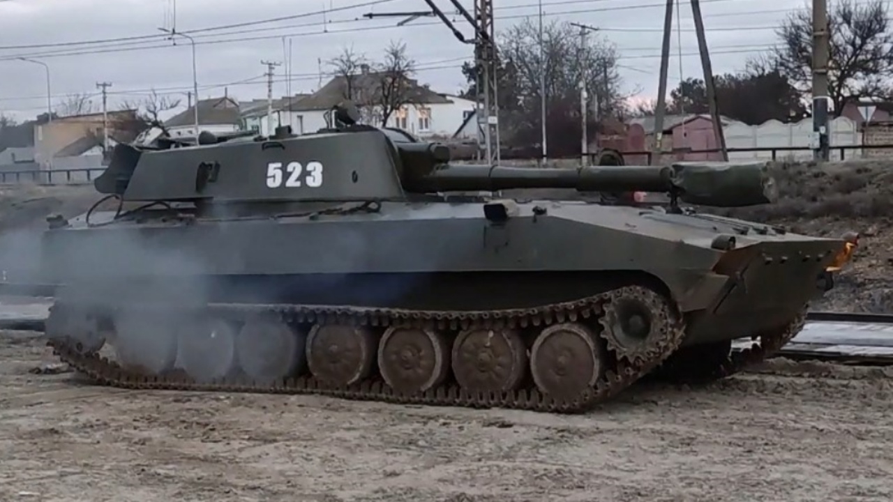 รัสเซียโหมโจมตีกรุงเคียฟ ส่งรถถังล้อม คาดยึดเมืองหลวงยูเครนได้เร็วๆ นี้