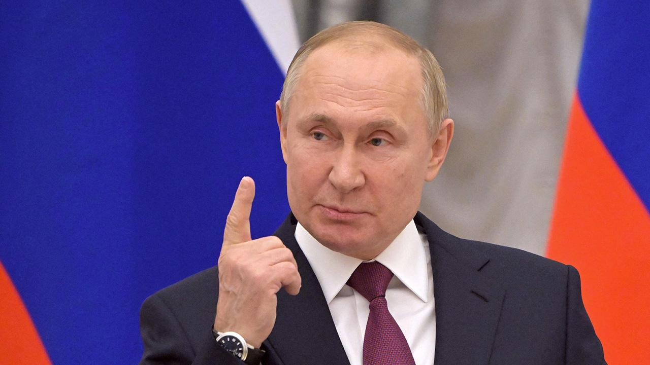 คุ้ยทรัพย์สิน 2 แสนล้าน “ปูติน”