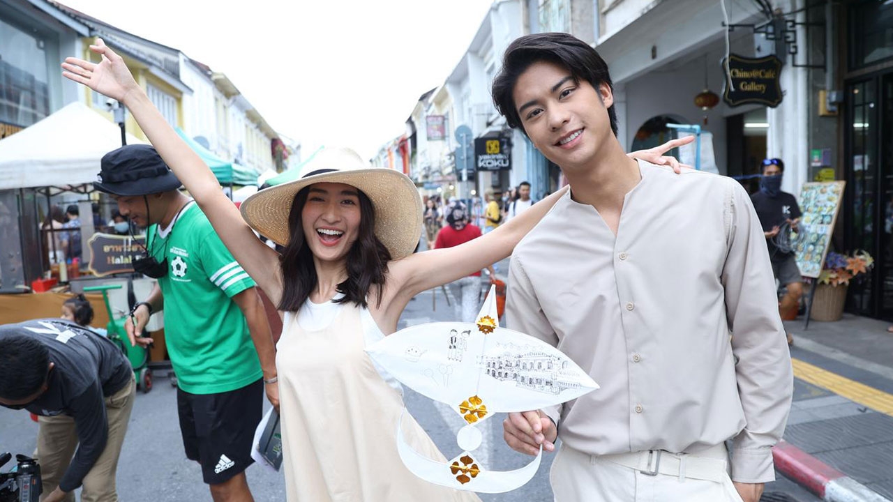 "ออกัส-อาย-น้ำขิง-จูเนียร์" ชวนเที่ยวภูเก็ต ตามรอยละคร "ยมทูตกับภูตสาว"