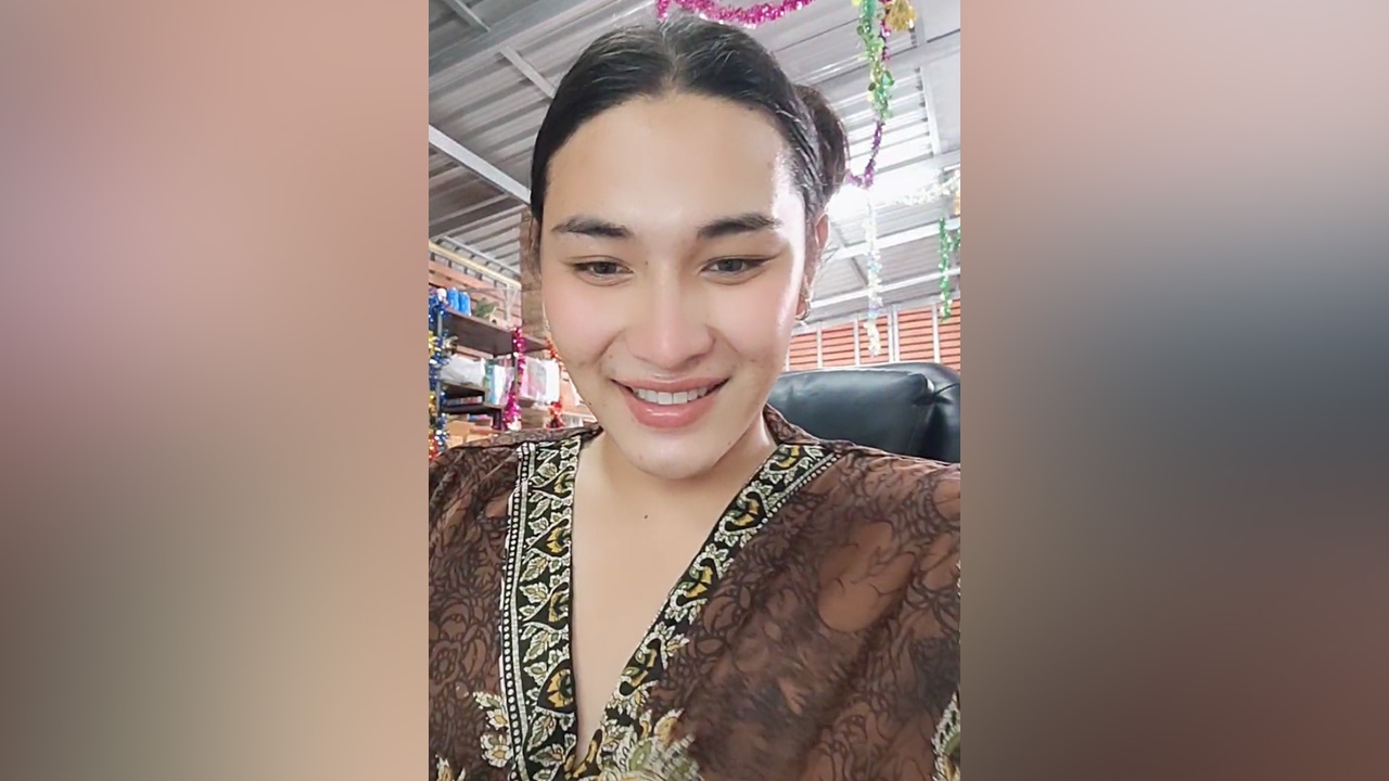 "เจ๊ฟองเบียร์" เผย "เลขเด็ดงวดนี้" คอหวยยิ้มหวาน ส่องไปลุ้นโชคงวด 1/3/65