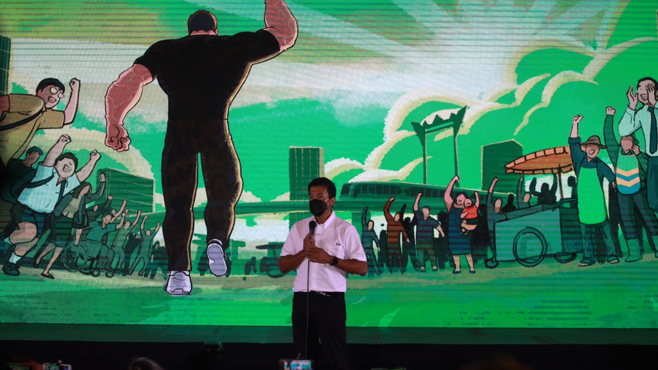 ประวัติ "ชัชชาติ" จากอดีต รมว.คมนาคม สู่ ผู้ว่าฯ กทม.ที่แข็งแกร่งที่สุดในปฐพี