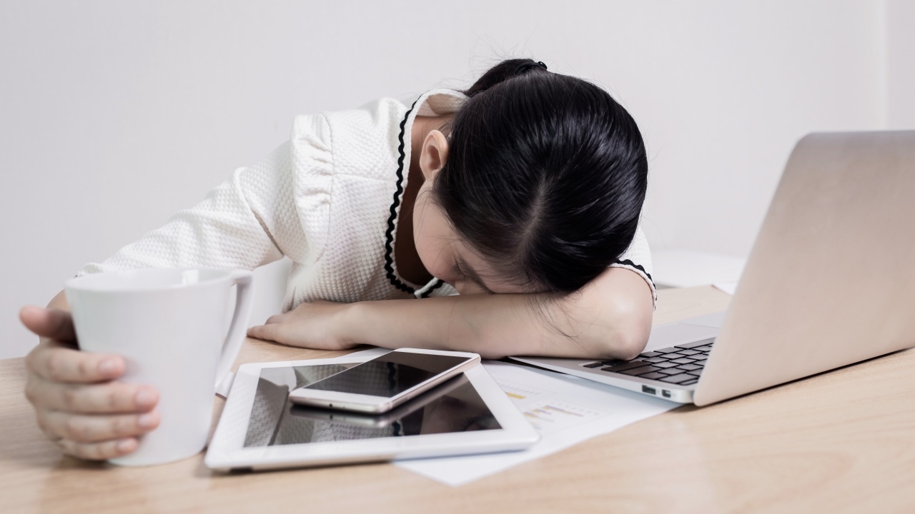 เช็กปัจจัยเสี่ยง อาการ "อ่อนเพลีย" หลังติดเชื้อโควิด-19 