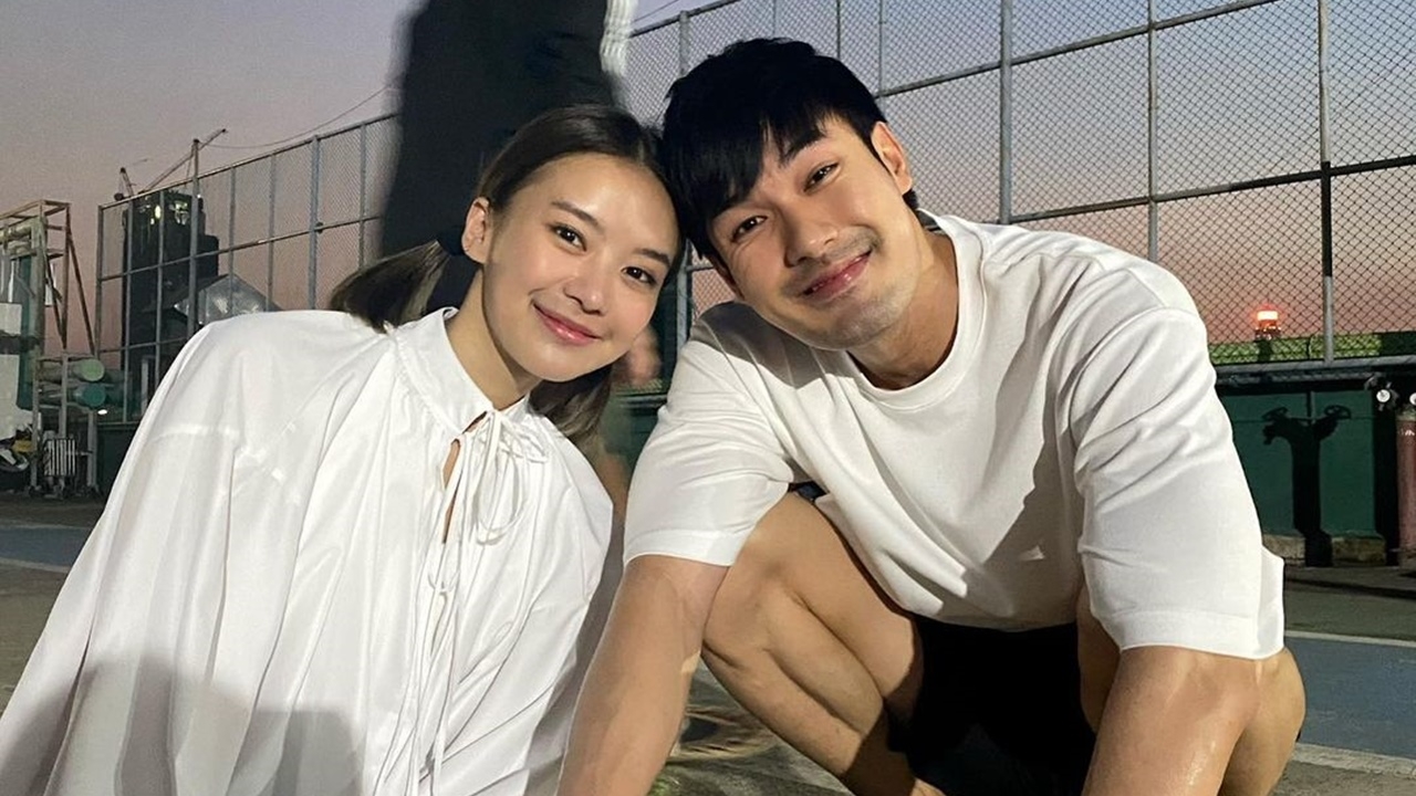 หน่อง ธนา เผย แพรวา โทรบอกเลิก จบกันทั้งที่ยังรัก พยายามปรับแต่ไปต่อไม่ได้ (คลิป)