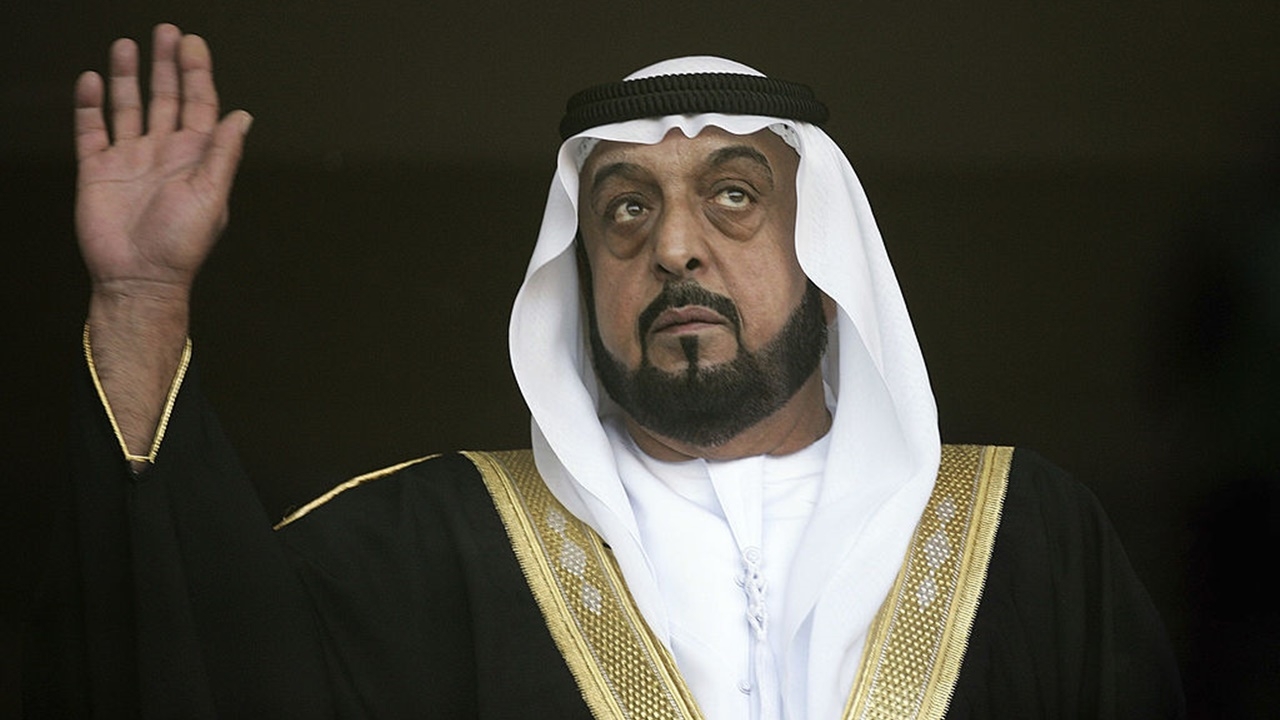 ชีค คาลิฟา บิน ซายิด ประธานาธิบดีสหรัฐอาหรับเอมิเรตส์ สิ้นพระชนม์