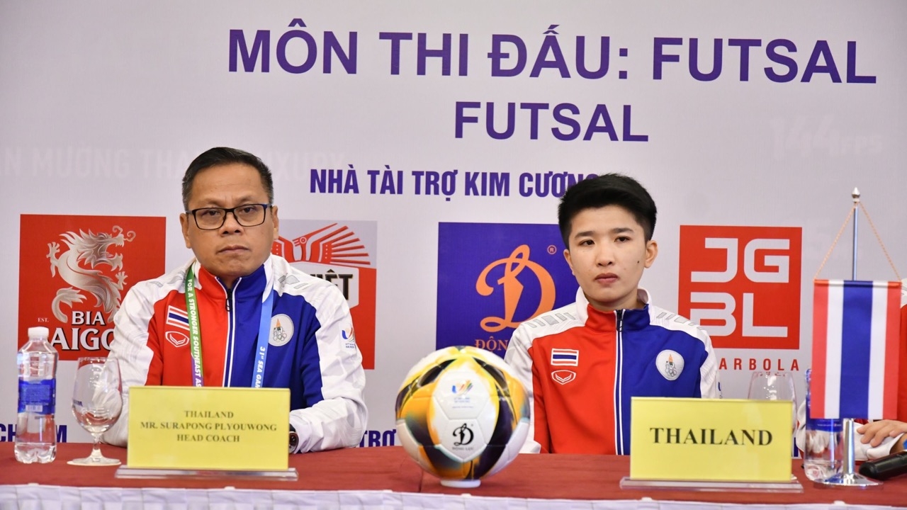 "โค้ชถึก" แฮปปี้แข้ง "ฟุตซอลหญิงทีมชาติไทย" พร้อมฟัดมาเลเซีย ศึกซีเกมส์ 2021