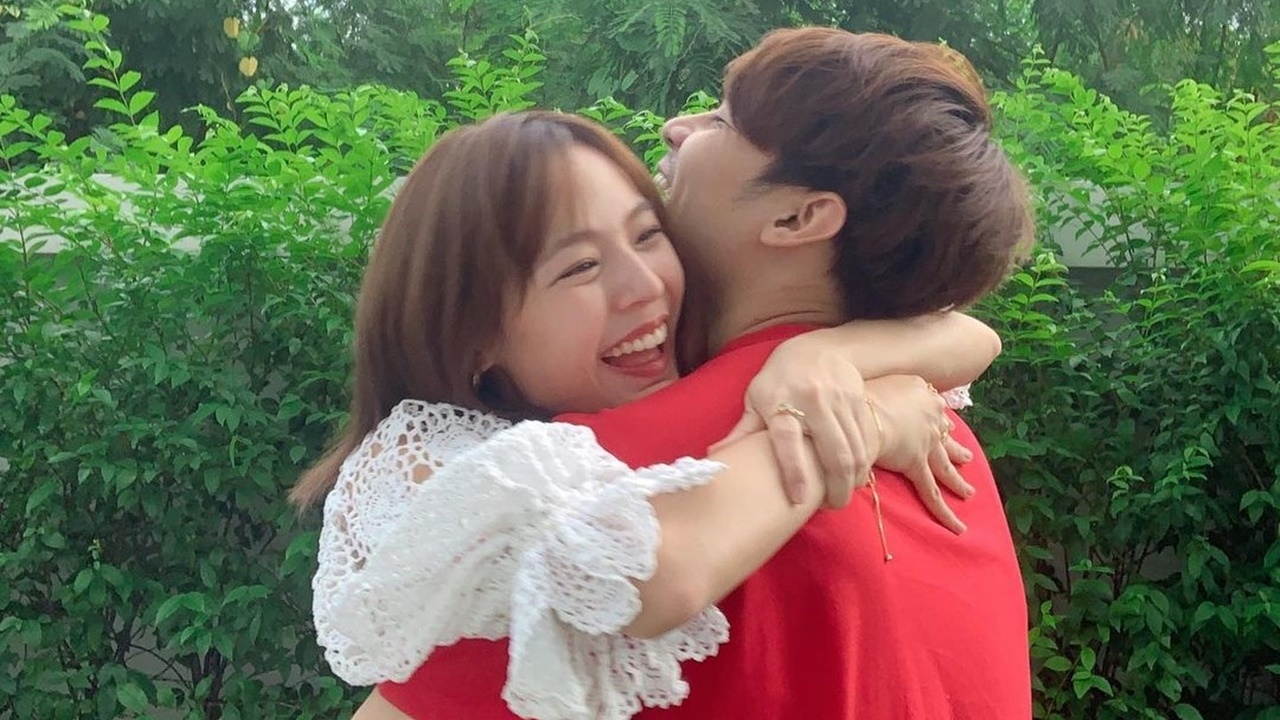 แพทตี้ อวยพรวันเกิด แดน วรเวช แต่เจอแฟนคลับคอมเมนต์แซวหลังเห็นภาพบาดตา