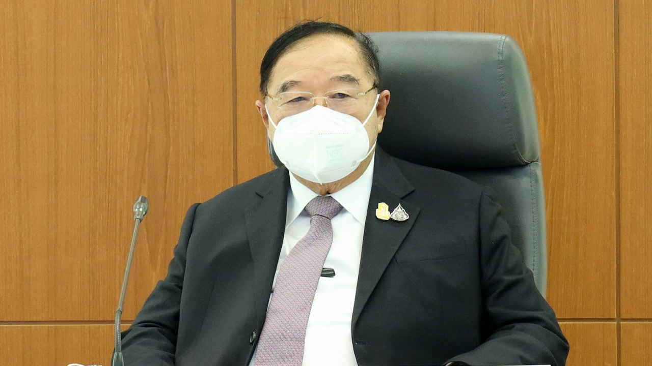 "บิ๊กป้อม" สั่ง "วราวุธ" เน้นความร่วมมือทางทะเล ปลื้มป่าชายเลนสมบูรณ์ขึ้น