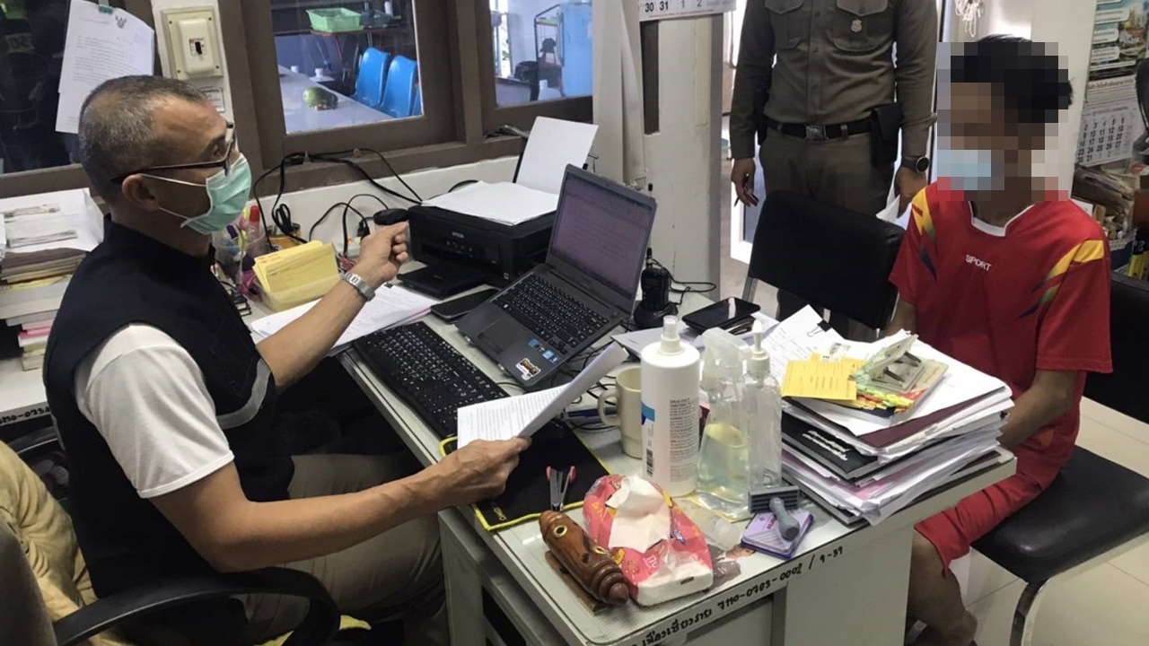 ทางหลวงเชียงรายถือหมายจับ 2 ผู้ต้องหาเมินใบสั่งรวม 78 ครั้ง โทษทั้งจำปรับ