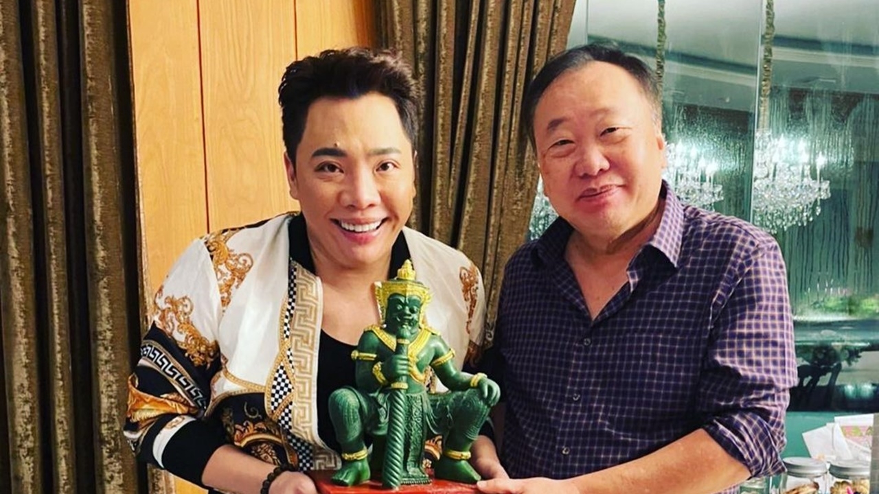 มดดำ คชาภา ตอบจะลงสมัคร ส.ส.ตามคำขอของพ่อหรือไม่ หลังไปหาในวันเกิด (คลิป)