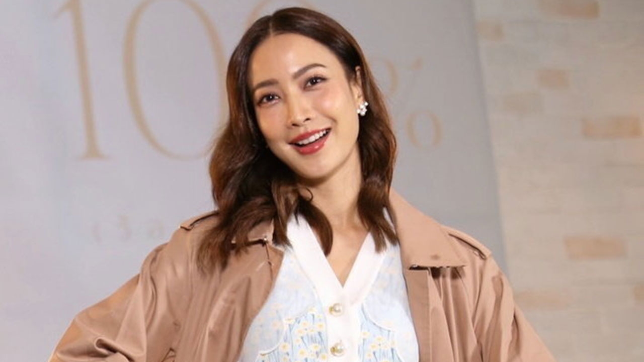 “แต้ว ณฐพร” เล่า “ณัย” ฟังซิงเกิลก่อนใครชมเพราะดี ขอบคุณทุกคนช่วยลุ้น “ข่าวดี”