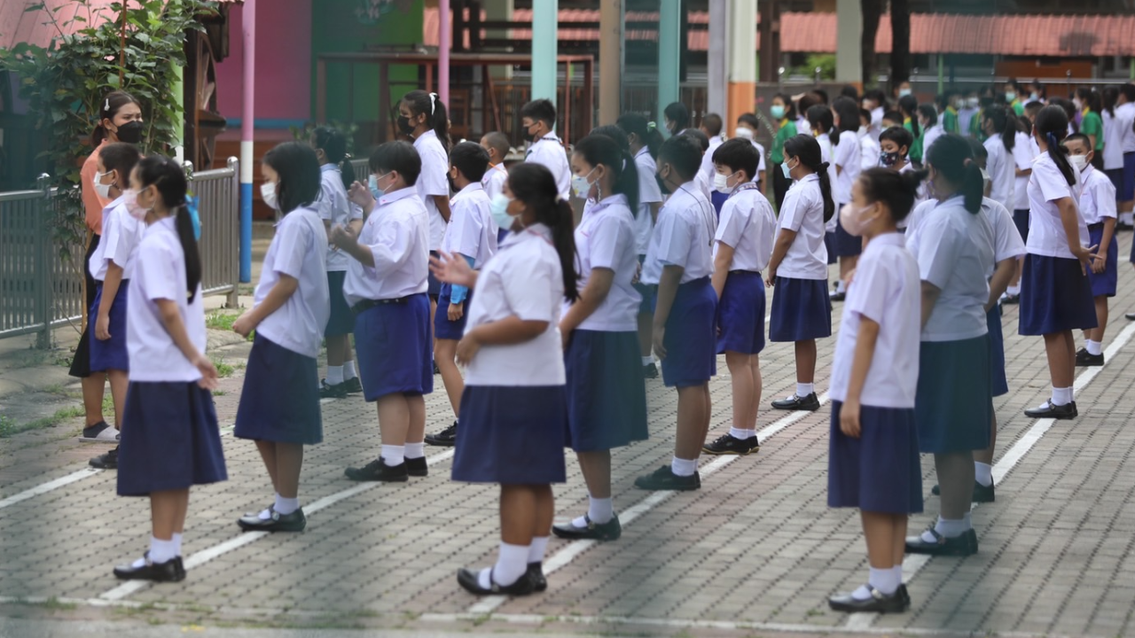 เปิดเทอมวันแรก นายกฯ พอใจภาพรวม โรงเรียนเข้มมาตรการโควิด-19