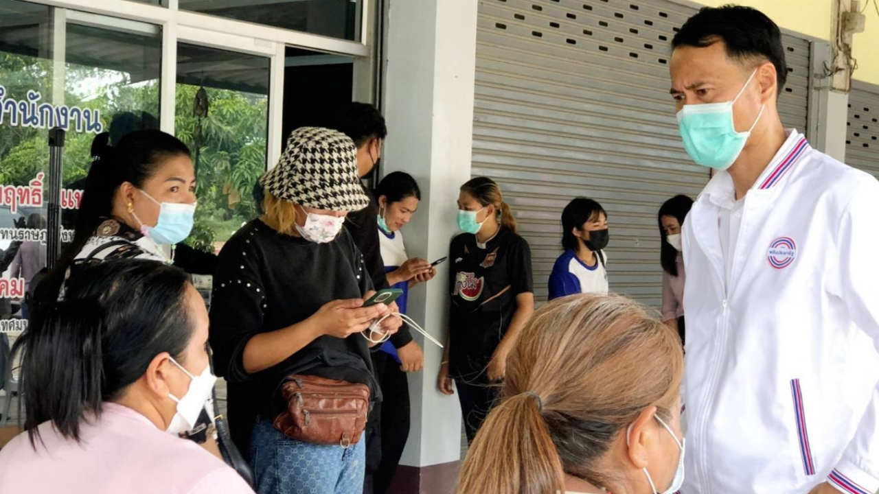 ชาวบ้านวะตะแบก 30 คน ร้อง “ส.ส.ชัยภูมิ” ถูกเท้าแชร์ โกงเงินรวม 50 ล้าน