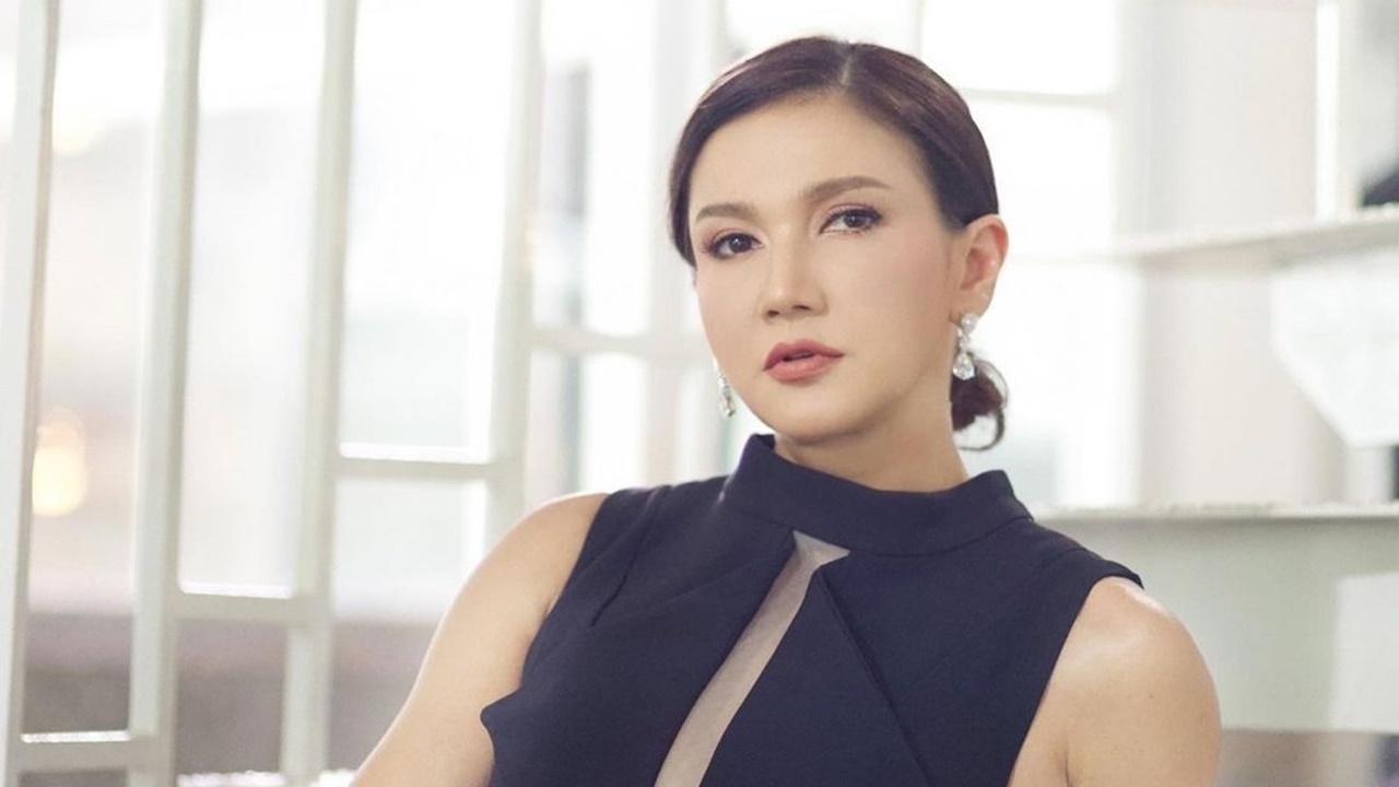 แอน สิเรียม แจ้งข่าวติดโควิด เข้ารักษาตัวแล้ว ขอโทษคนได้รับผลกระทบ