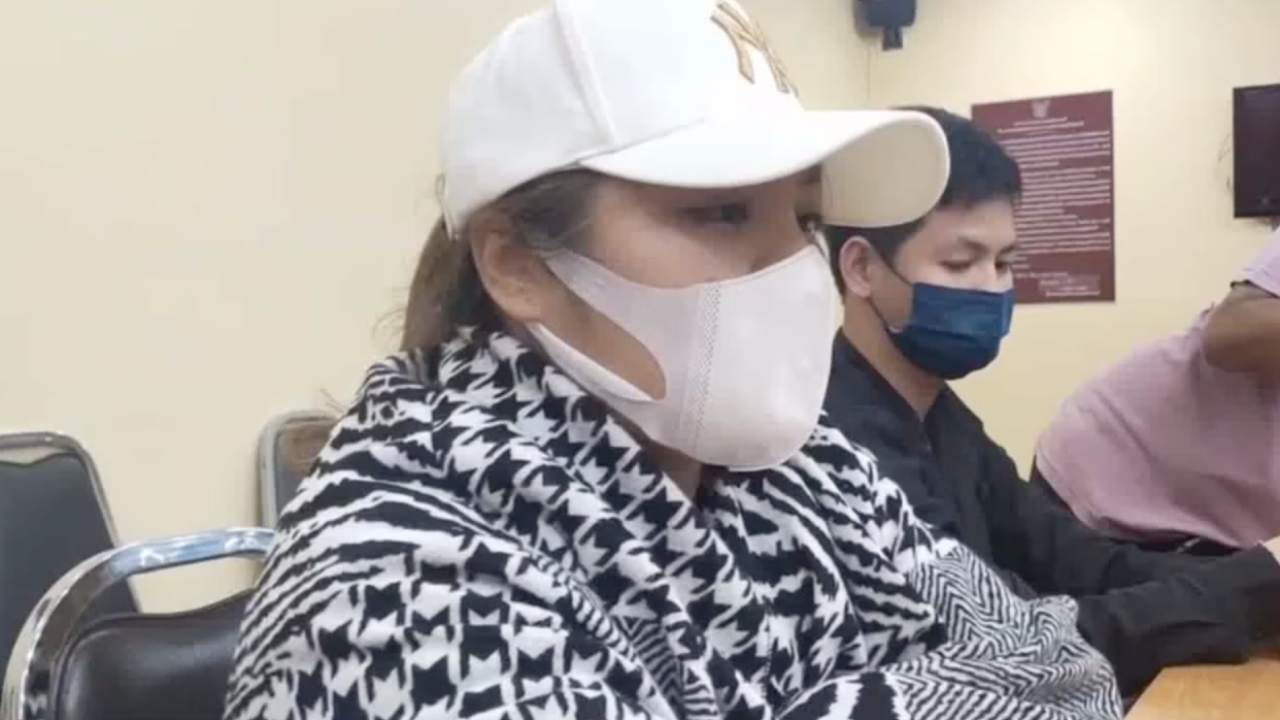 คุมตัว "เจ๊ข้าว" ยอมรับปัสสาวะรดหน้า แต่ไม่ได้คร่อม แค้นที่โดนท้าทาย 