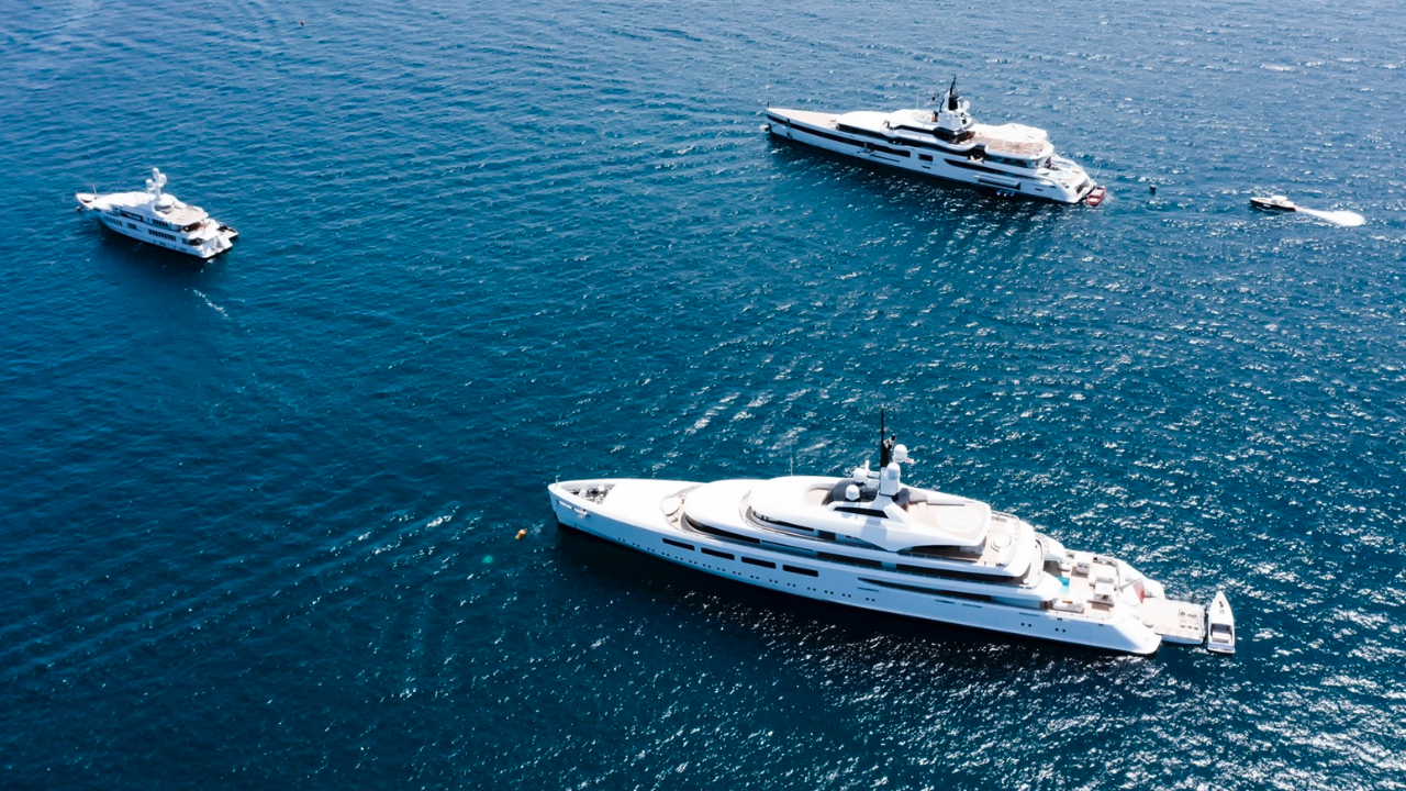 ใครกัน ดาราขอขึ้นเรือยอชต์ฟรีแลกรีวิว ผู้ประกอบการโอดเจอทุกซีซั่น