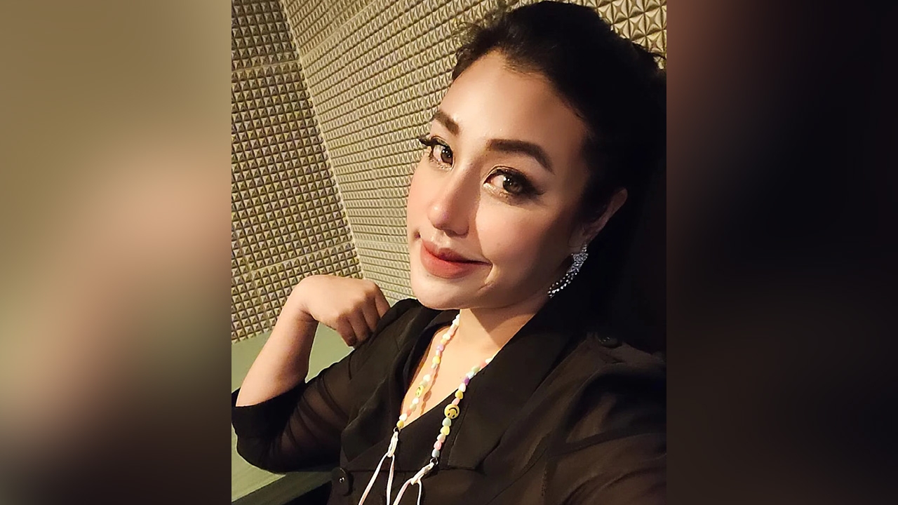 ลูกแก้ว ลูกสาวนักร้องดัง โพสต์เดือดชีวิตหรูอยู่แพง แต่นมลูกไม่เคยซื้อ