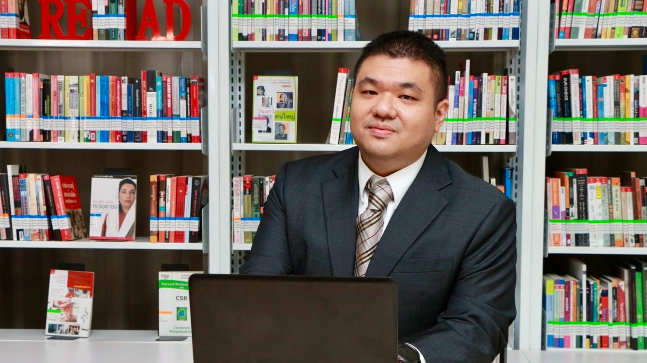 “ลูกพิชัย” ถูก “รัฐสภาโรมาเนีย” ชวนร่วมวงประชุมผู้นำ จ่อแจงปัญหาในไทยให้โลกรับทราบ