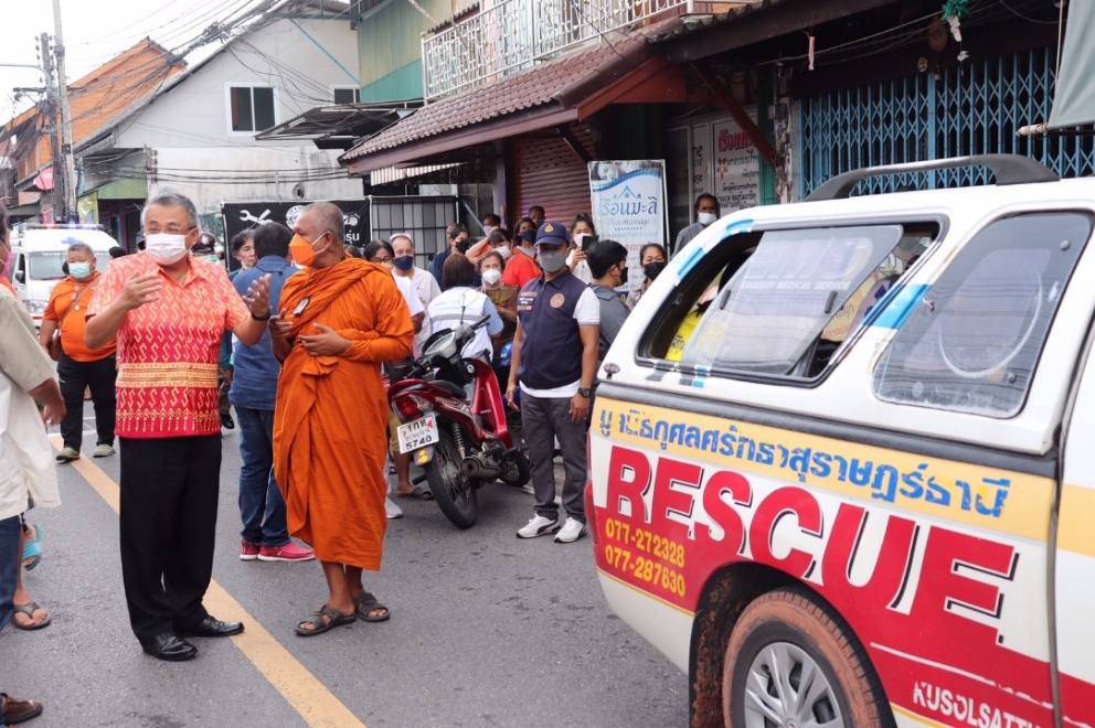 พบศพ "หลวงปู่" วัดดังสุราษฎร์ฯ ลอยท่าน้ำชุมชน คาดพลัดตกจากอาการหลงลืม