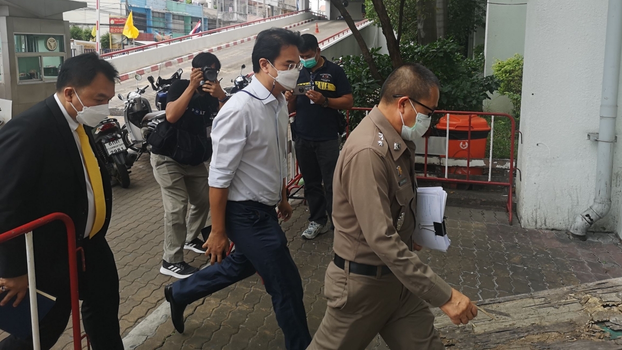 ตำรวจคุมตัวปริญญ์ ฝากขังศาลอาญากรุงเทพใต้ ทนายเตรียม 2 แสนยื่นประกัน