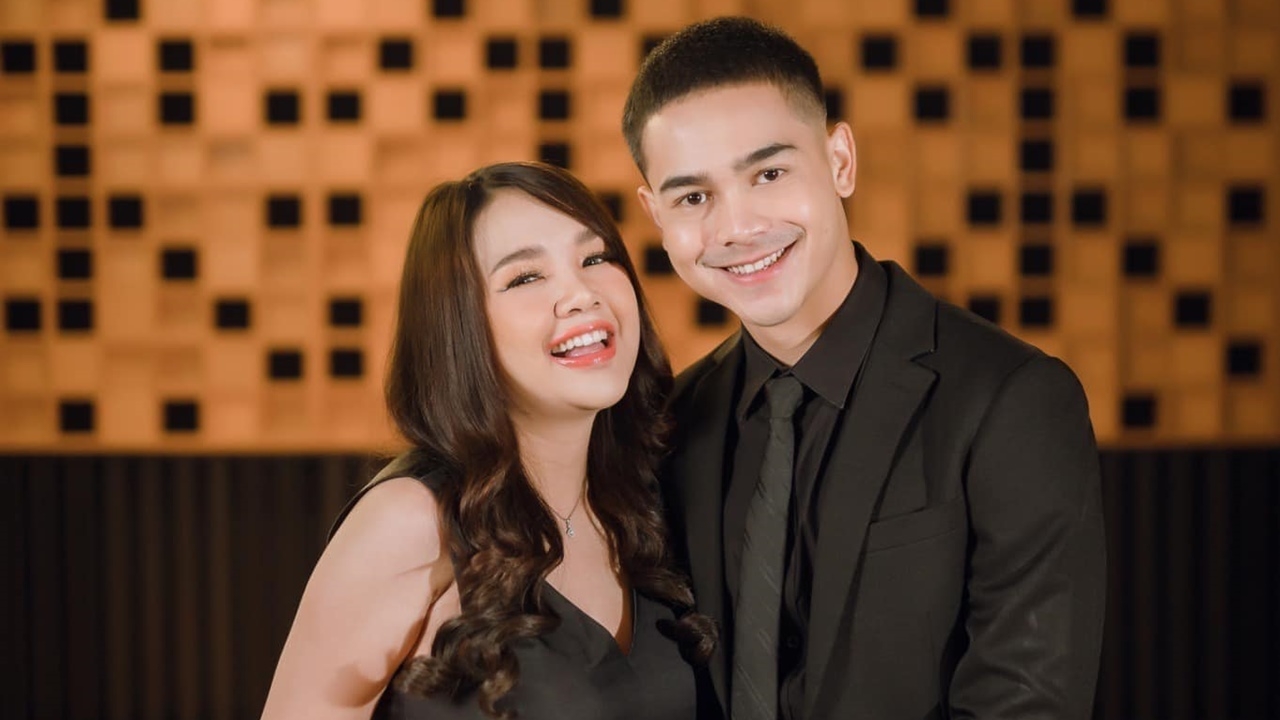 เจนนี่ ได้หมดถ้าสดชื่น อวดท้องโค้งสุดท้ายก่อนคลอด ขอบคุณสามียอมเลิกบุหรี่