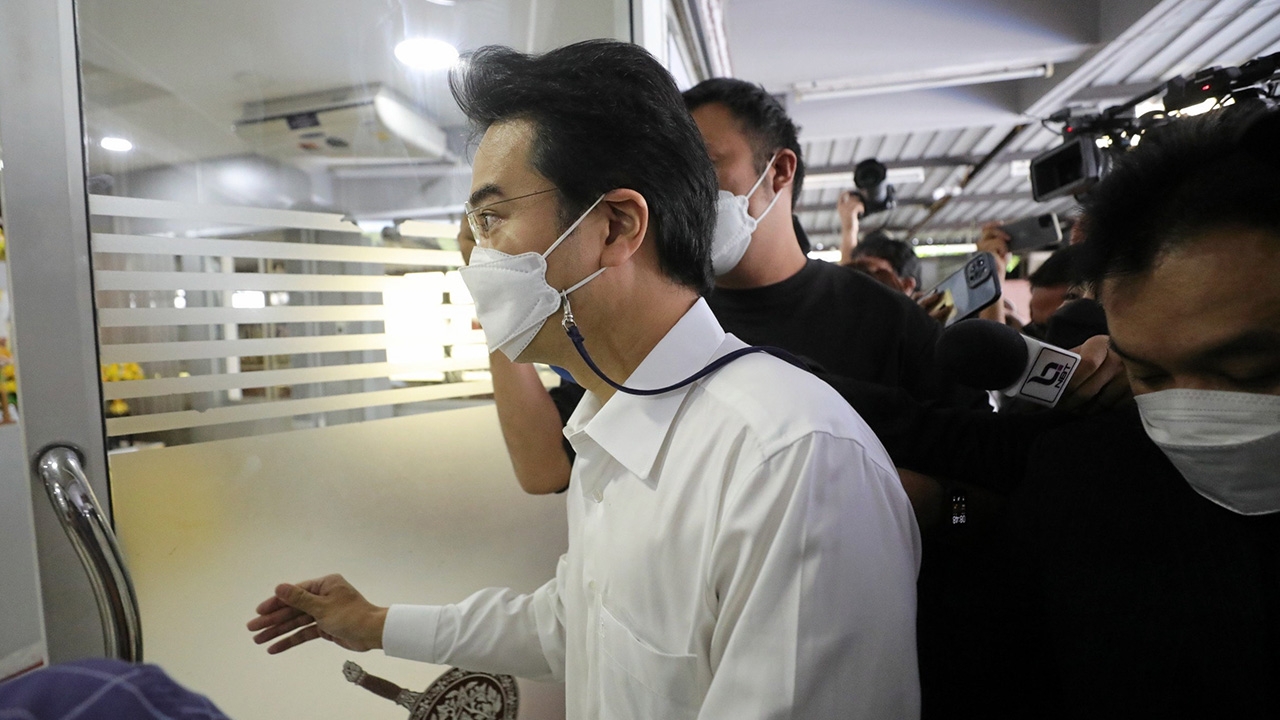 ทนายปริญญ์ นำแชตหลุดสู้คดี-ฟ้องกลับ ได้ประกันตัว อนาจารคดีที่ 7