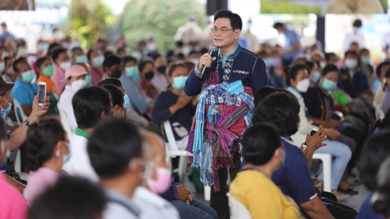 "จุรินทร์-กัลยา" ลุยชัยภูมิ ชูประกันรายได้เกษตรกร พร้อมมอบโฉนดที่ดินให้