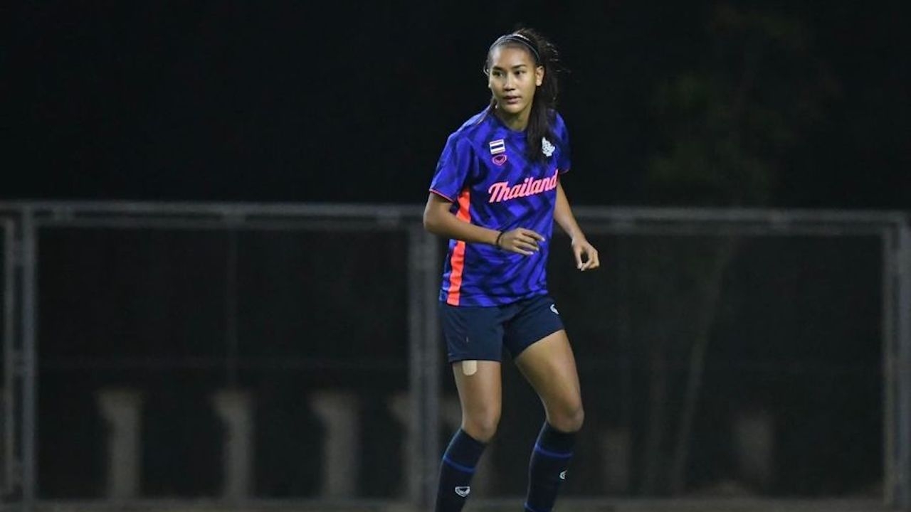 "ธนีกานต์" เชื่อมั่น บอลหญิงไทย พิชิต สิงคโปร์ ประเดิม 3 เเต้มศึกซีเกมส์ 