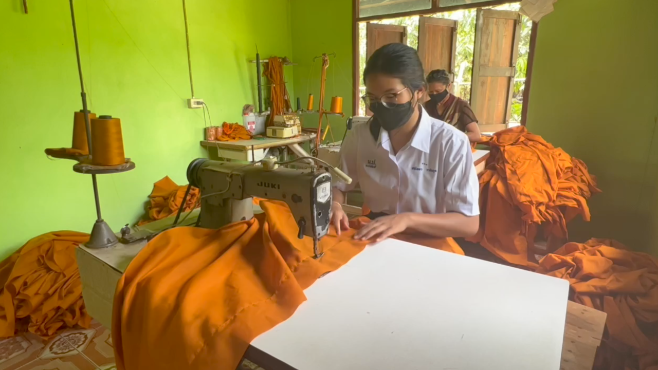 วอนช่วย "น้องไชน่า" เด็กเก่ง สอบติดแพทย์แต่ขาดทุนทรัพย์อยู่กับแม่ป่วย