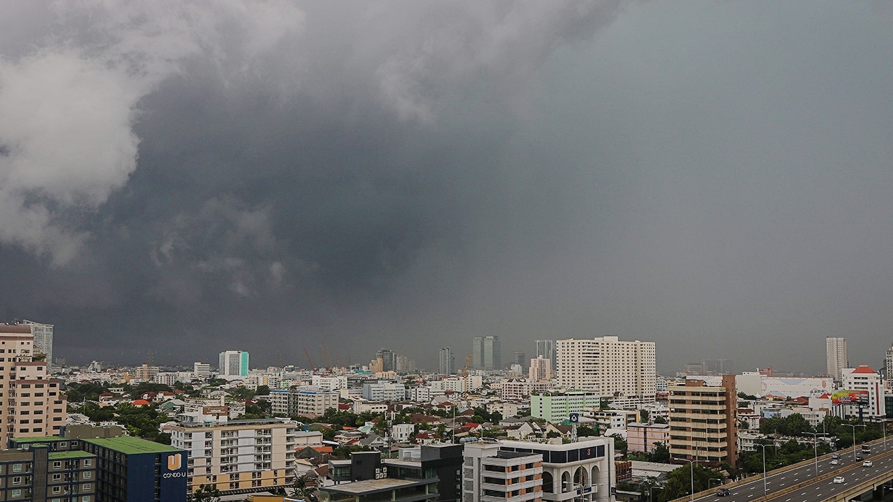 สภาพอากาศวันนี้ 36 จว.ตอนบน ฝนฟ้าคะนอง-ลมแรง "ใต้" มีฝน-หนักบางพื้นที่