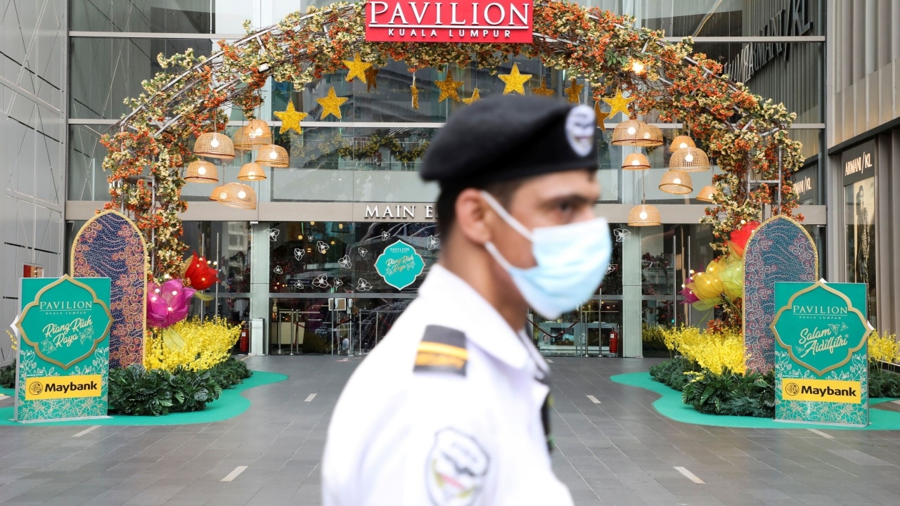 มาเลเซียติดโควิดทุบสถิติ วันเดียว 4,700 ราย สธ.เตือนมีแววทะลุครึ่งหมื่น