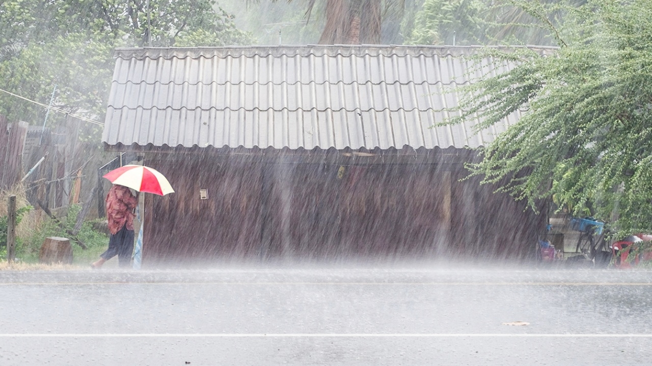 สภาพอากาศวันนี้ ฝนฟ้าคะนองทั่วไทย ตะวันออก-ใต้ ระวังตกหนัก-ลมกระโชกแรง