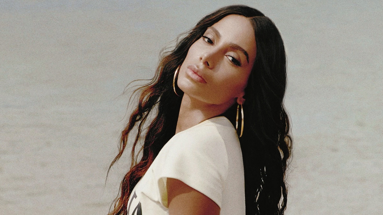 “อนิตตา” ยกระดับความร้อนแรง ซิงเกิล “Girl from Rio” สุดปัง (คลิป)